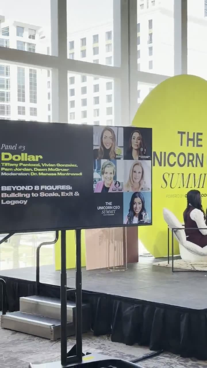 Dawn McGruer on the Unicorn CEO Summit panel: Beyond 8 Figures